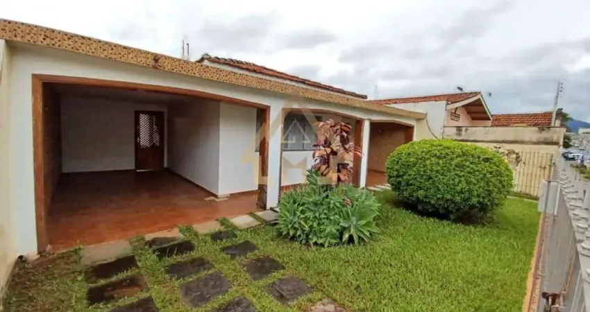 Casa para Venda em Atibaia, Alvinópolis, 2 dormitórios, 2 banheiros, 2 vagas