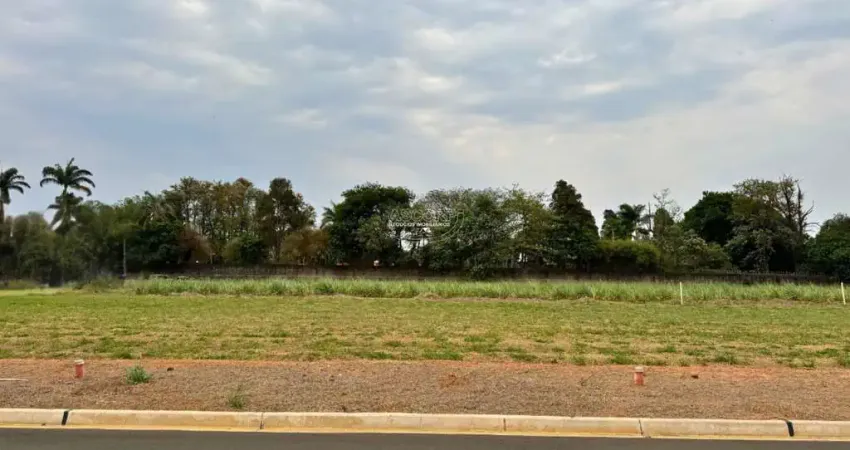 Terreno à venda no Centro, Saltinho