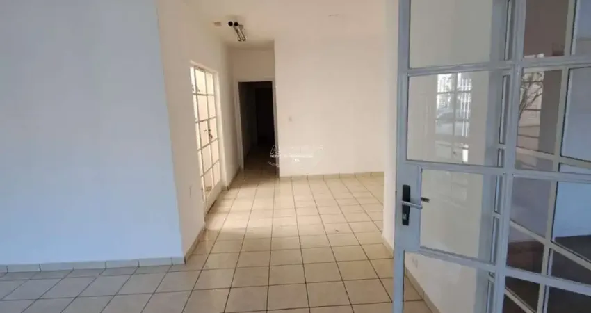 Casa comercial com 3 salas à venda na Cidade Alta, Piracicaba