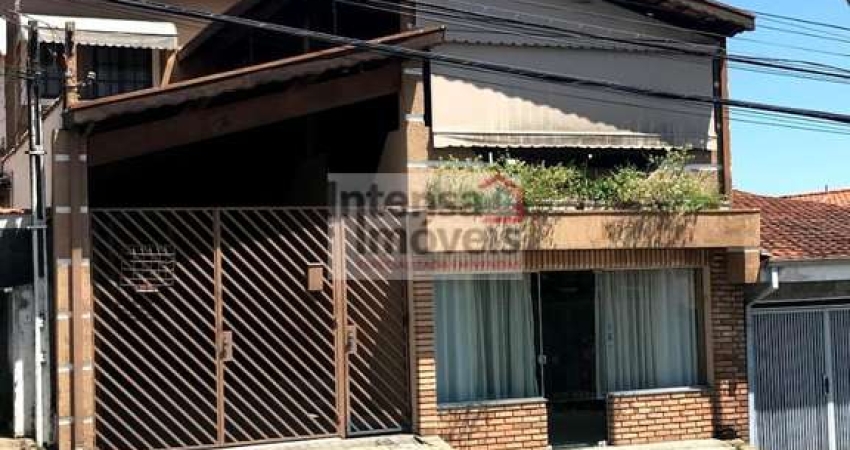 Sobrado à venda no bairro Sapé II - Caçapava/SP