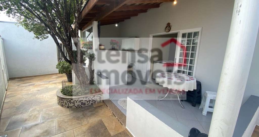 Casa à venda no bairro Jardim Bela Vista - Taubaté/SP