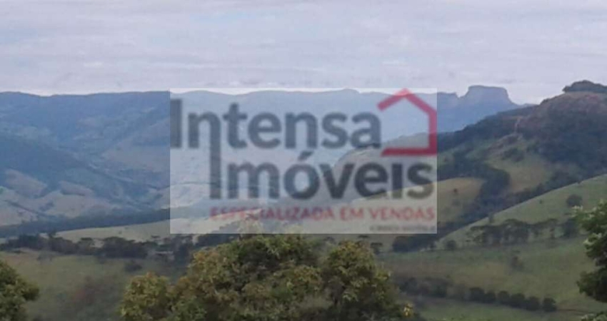 Sítio à venda no bairro Bairro dos Cochos - Paraisópolis/MG
