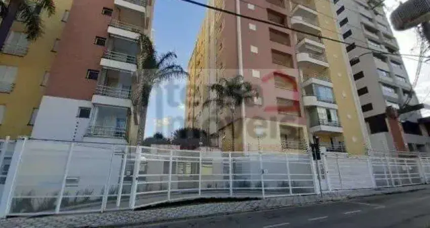 Apartamento com 3 quartos à venda na Praça Oito de Maio, 92, Centro, Taubaté