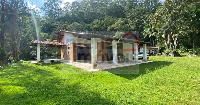 Sítio à venda no bairro Bairro do Macuco - Taubaté/SP