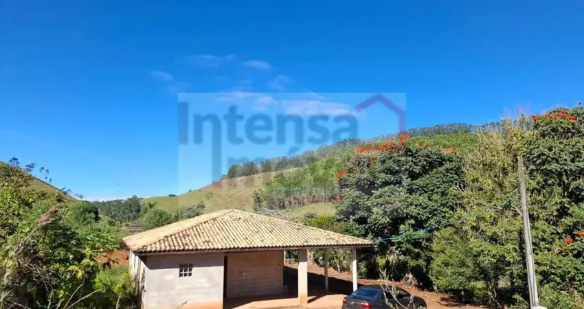 Sítio à venda no bairro Centro - Natividade da Serra/SP
