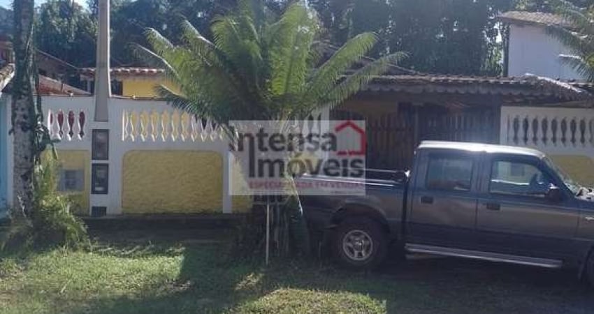Casa com 3 quartos à venda na Rua Paulino Elidio Vieira, 321, Centro, Ubatuba