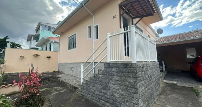 Casa com 2 quartos à venda na Rua Daniela, 90, Bela Vista, São José