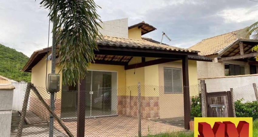 Casa no Condomínio Bosque do Peró em Cabo Frio
