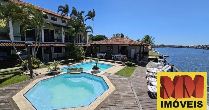 Casa em Condomínio com Canal Navegável em Cabo Frio