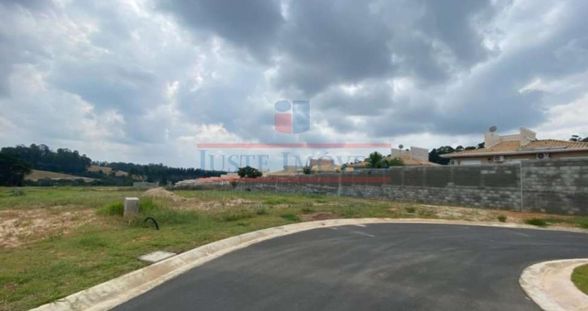 Terreno à venda no Parque Villa dos Pinheiros, Indaiatuba 