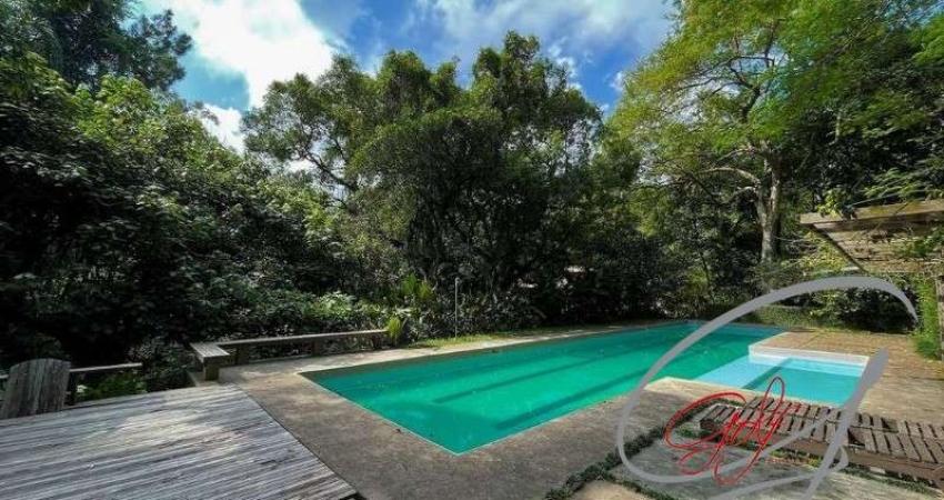 Casa a venda em Carapicuiba-SP.