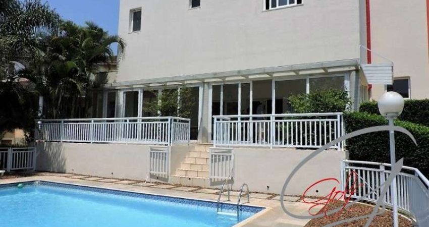 Casa a venda em Palos Verdes em Carapicíba, SP.