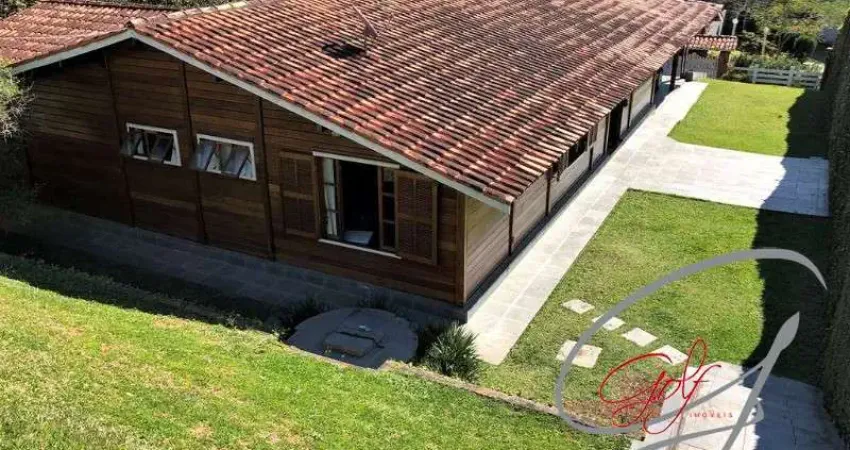 casa térrea pré-fabricada em madeira - Casema. - Com ótima localização e face norte total, 3 Suítes e 4 vagas de garagem.