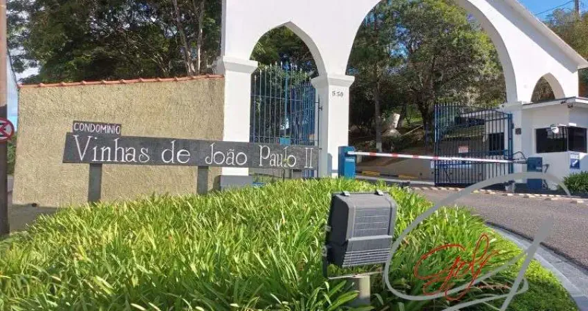 Casa térrea 411 Ms.terreno de 6.000Ms.Condom.Vinhas de João Paulo II, Jardim Villaça, São Roque, na rota Estrada do Vinho. Aluga tambem.ém.