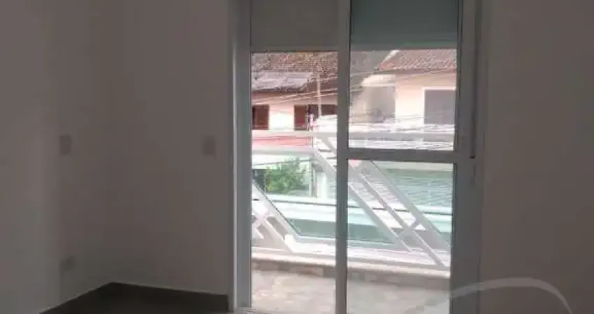 Excelente Casa à Venda em Osasco-SP, Bairro Umuarama: 3 Quartos, 2 Suítes, 3 Salas, 4 Banheiros, 4 Vagas, 135m²!