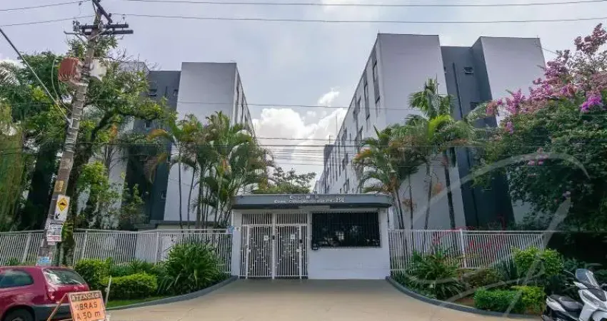 Imperdível! Apartamento à venda em São Paulo-SP, Vila São Francisco. 2 quartos, 2 salas, 1 banheiro, 1 vaga de garagem.