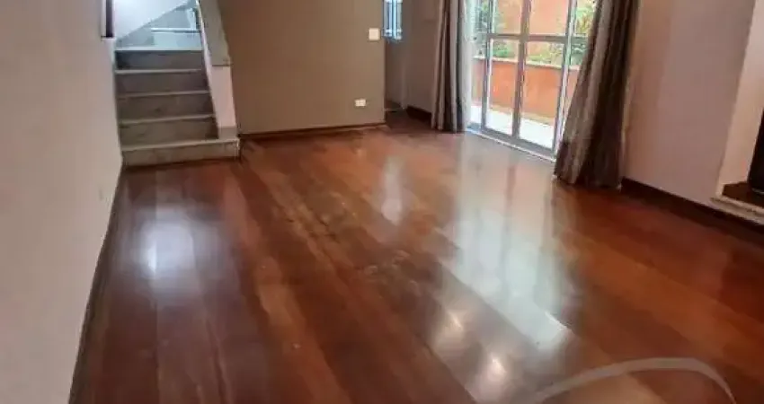 LINDA CASA , ÓTIMA LOCALIZAÇÃO!150 METROS COM 4 QUARTOS,SALA , COZINHA , 2 VAGAS NA VILA SÃO FRANCISCO