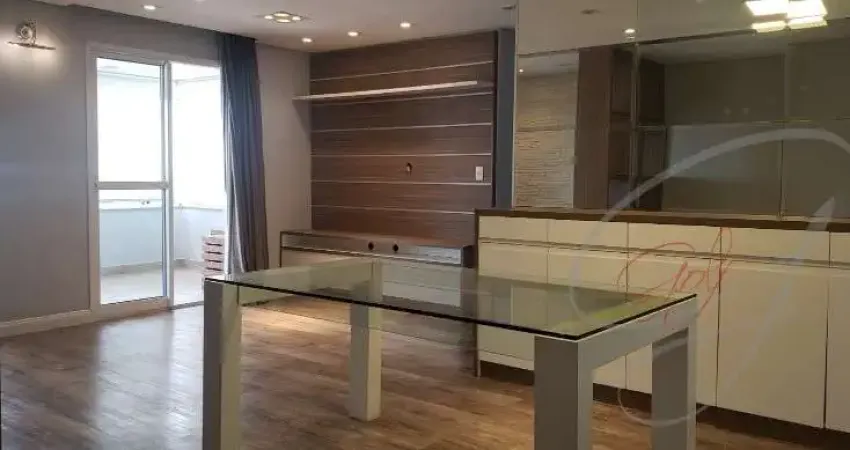 Apartamento com 3 dormitórios e 2 suítes com 2 vagas demarcadas