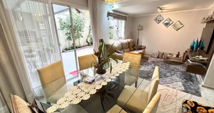 Casa em condomínio fechado na vila são francisco, casa semi geminada com 04 dormitórios, sendo 01 suíte, 04 banheiros, sala para 02 ambientes, varanda, cozinha com armários planejados, lavanderia com