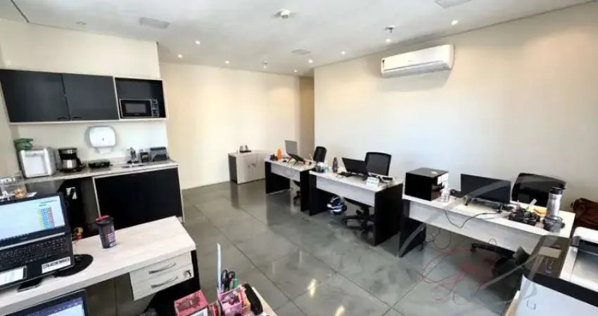 Imperdível sala comercial à venda no centro de osasco-sp: 1 sala, 1 banheiro, 1 vaga de garagem e 41,00m² de área