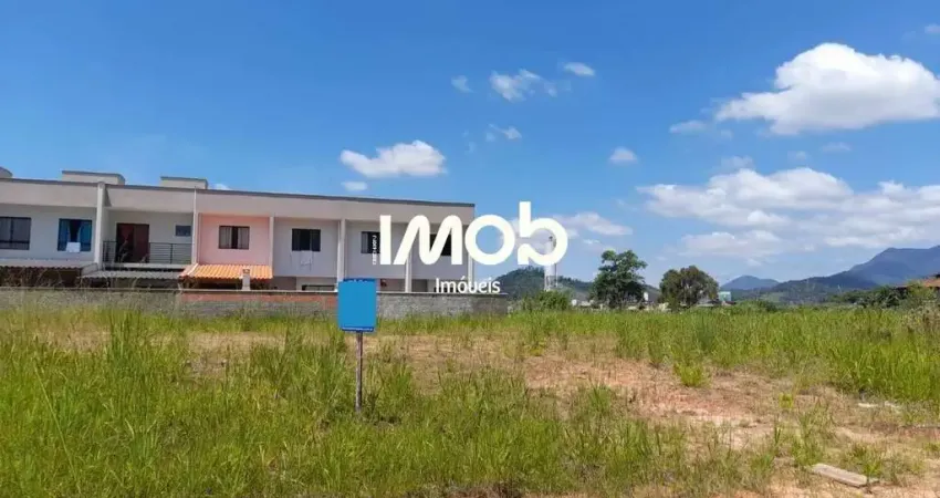 Terreno com 360m², Avaí