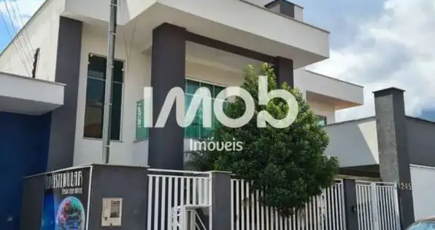 Casa com 4 quartos à venda na Servidão 11, Vila Baependi, Jaraguá do Sul