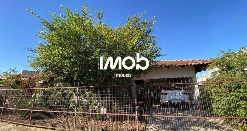Casa 1 suíte + 2 quartos, Água Verde