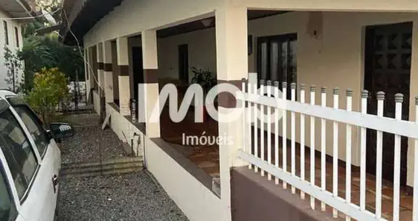 Casa com 3 quartos à venda em Guamiranga, Guaramirim 