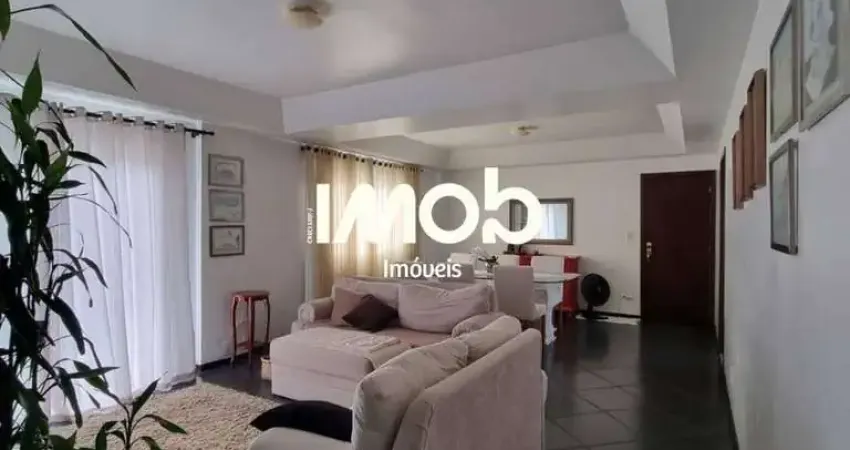 Apartamento Semimobiliado com 1 suíte + 2 quartos, Centro