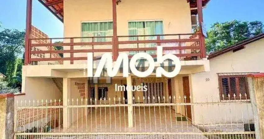 Terreno com 2 casas, Vila Amizade - Guaramirim
