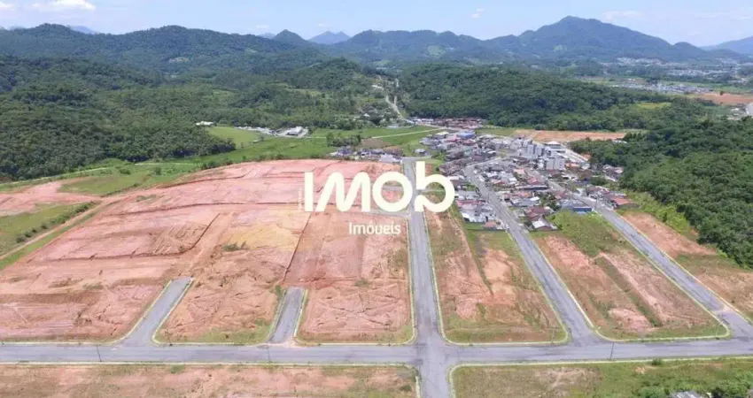Terreno com 367 m² de área total, Três Rios do Norte