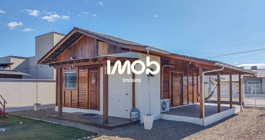 Casa com 3 quartos à venda na Escolinha, Guaramirim 