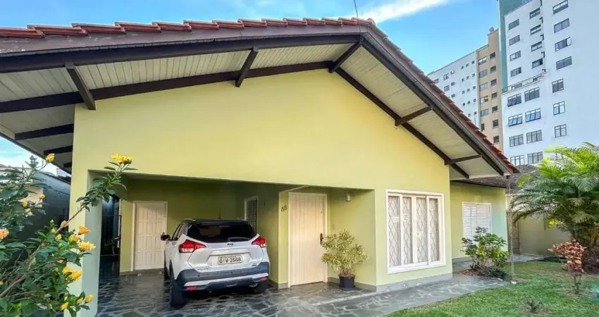 Casa com 3 quartos à venda no Centro, Jaraguá do Sul 