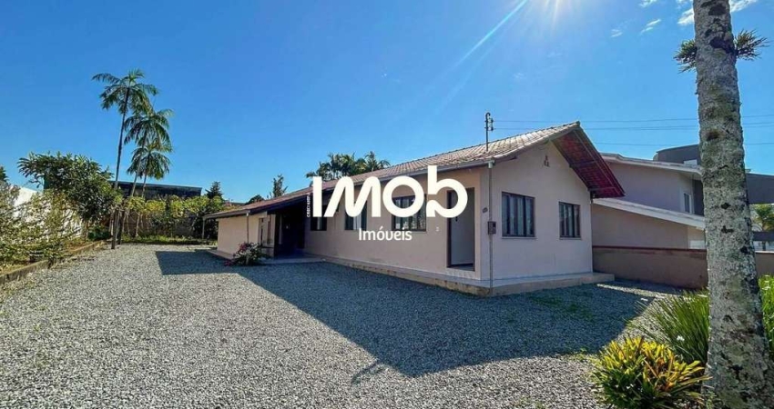 Casa com 3 Quartos, Vila Lenzi