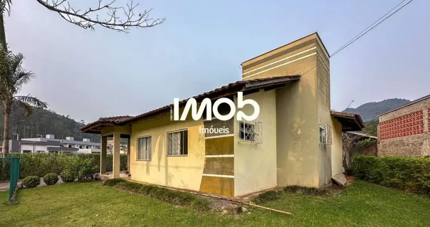 Casa com 1 suíte + 2 quartos, Amizade em Jaraguá do Sul