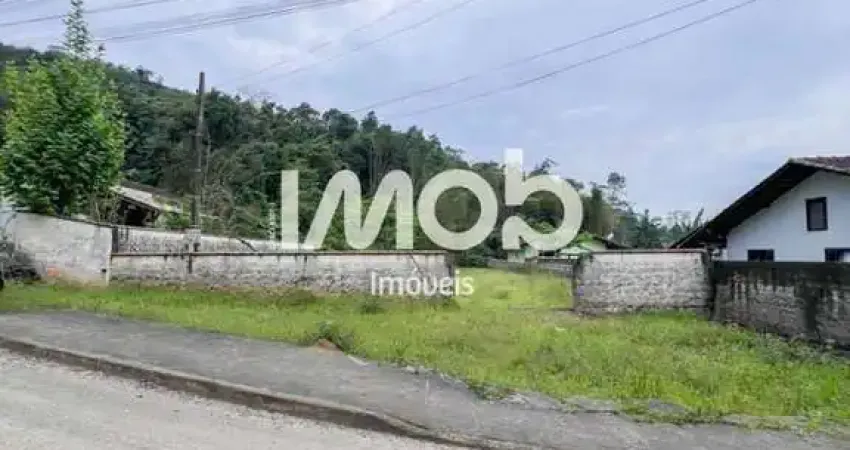 Terreno à venda no Centro, Guaramirim