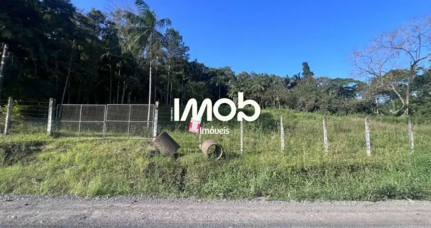 Terreno com 20.037,50 m² de área total, Barra do Rio Cerro