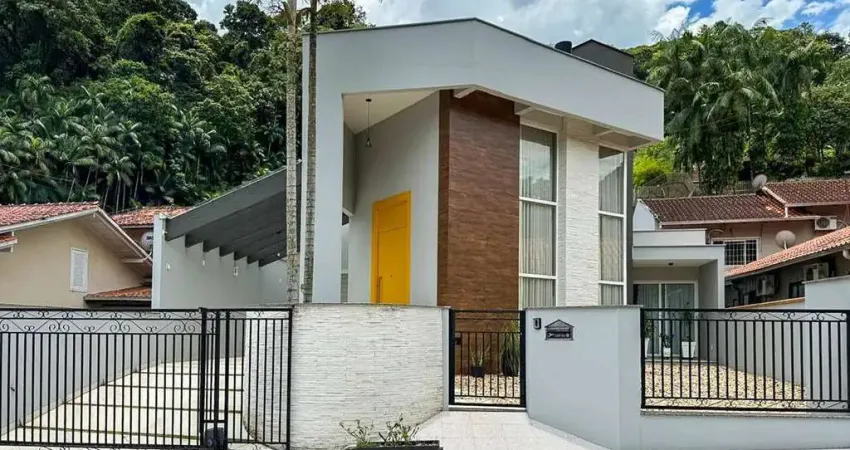 Casa com 3 quartos à venda no Czerniewicz, Jaraguá do Sul 