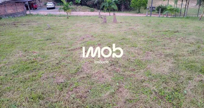 Terreno com 1.100m² no bairro Centro Norte em Schroeder