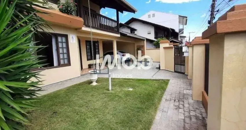 Casa com 4 quartos à venda no Água Verde, Jaraguá do Sul