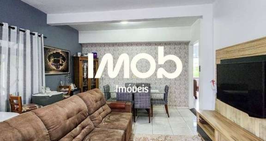 Casa com 1 suíte + 2 quartos, Rau - Jaraguá do Sul