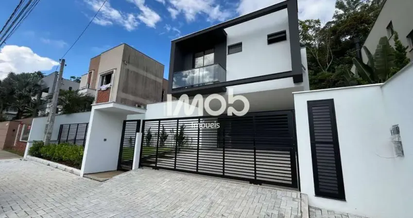 Casa com 4 quartos à venda no Amizade, Jaraguá do Sul 