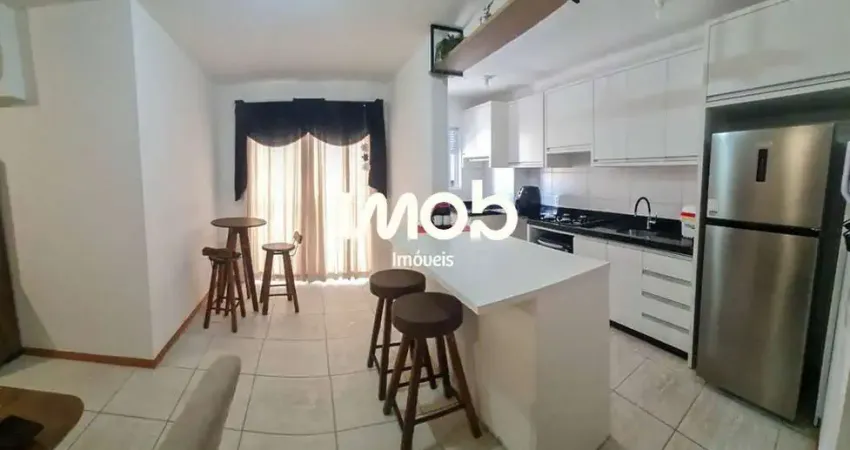 Apartamento Mobiliado com 2 Quartos, Centro de Balneário Piçarras