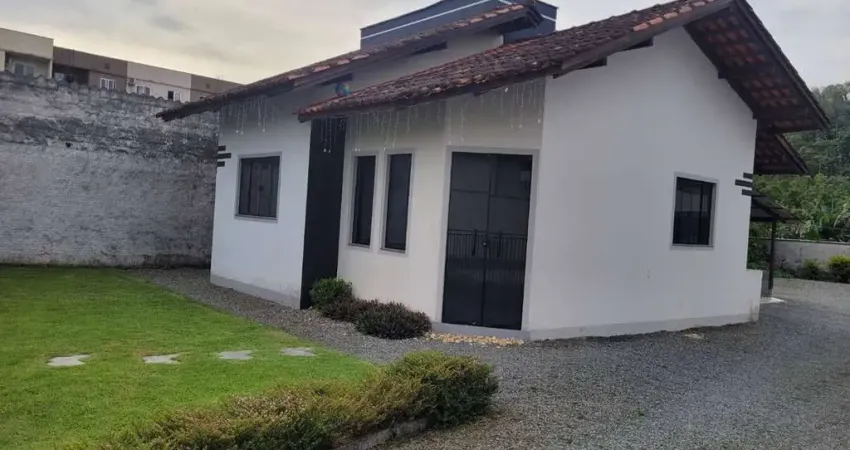 Casa com 2 quartos à venda no Jaraguá 99, Jaraguá do Sul 