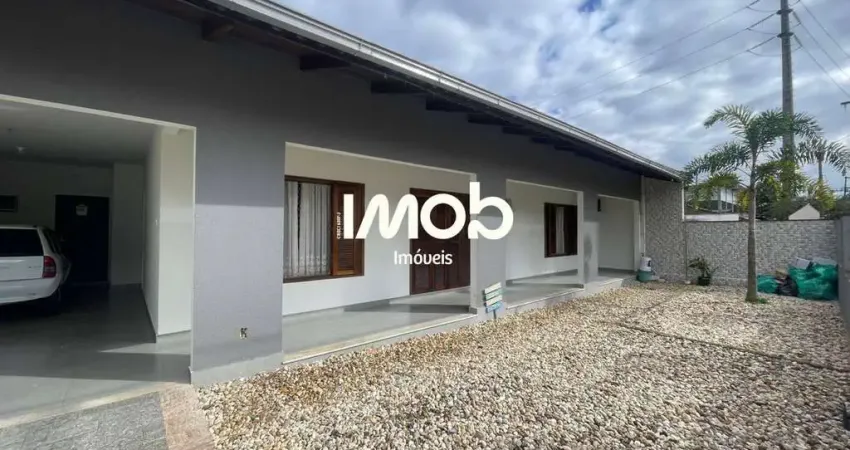 Casa com 4 quartos à venda no São Luís, Jaraguá do Sul 