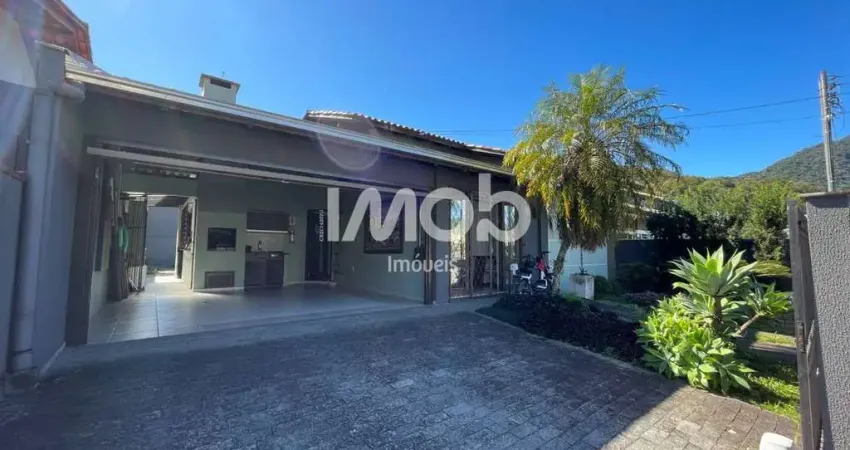 Casa semimobiliada com 1 suíte + 2 quartos, amizade - jaraguá do sul