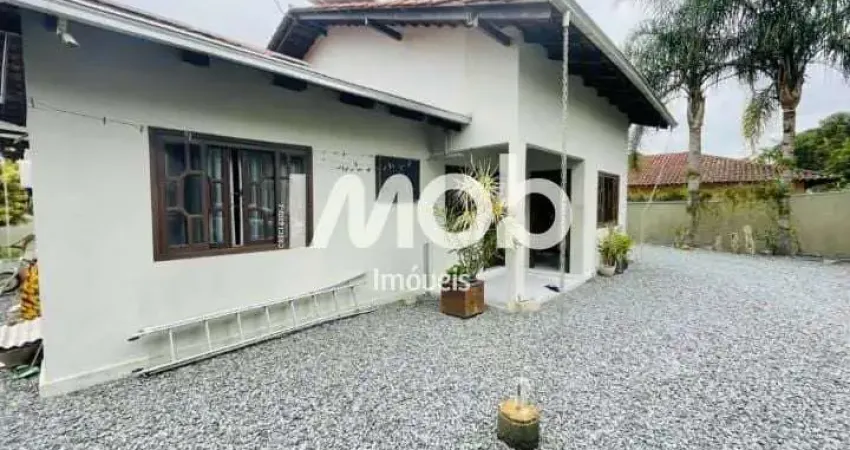 Casa com 3 quartos à venda no Nereu Ramos, Jaraguá do Sul