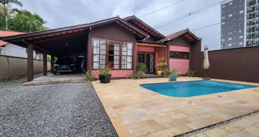 Casa com 2 quartos à venda no Rau, Jaraguá do Sul 