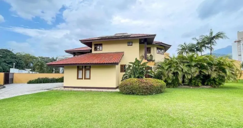 Casa com 5 quartos à venda no Centro, Jaraguá do Sul