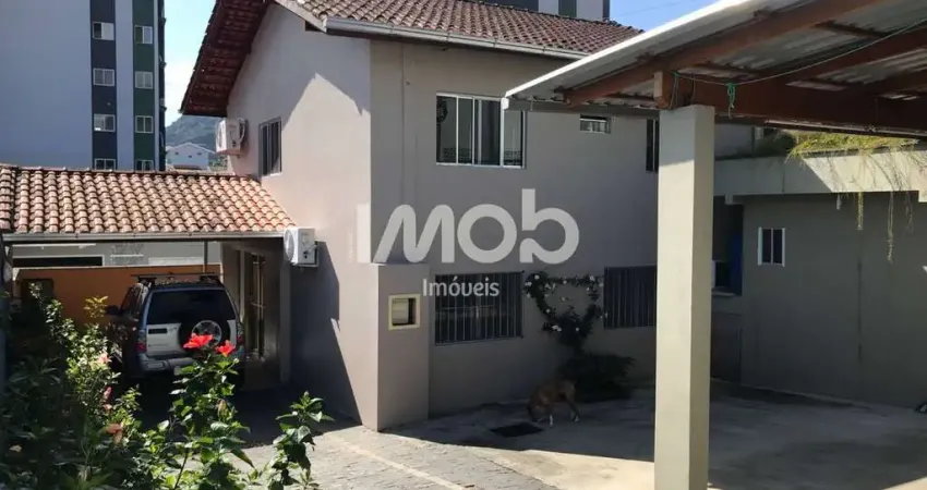 Casa com 4 quartos à venda no Nova Brasília, Jaraguá do Sul